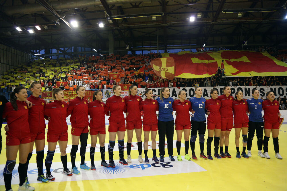 Rukometašice Crne Gore, Foto: Filip Roganović