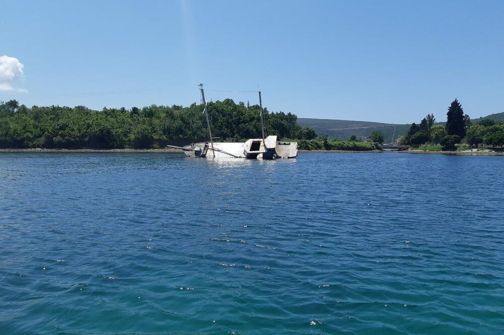 Danas kod Ostrva cvijeća, Foto: Uprava pomorske sigurnosti Crne Gore