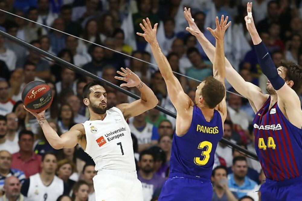 Kampaco (Real), Pangos i Tomić (Barselona)