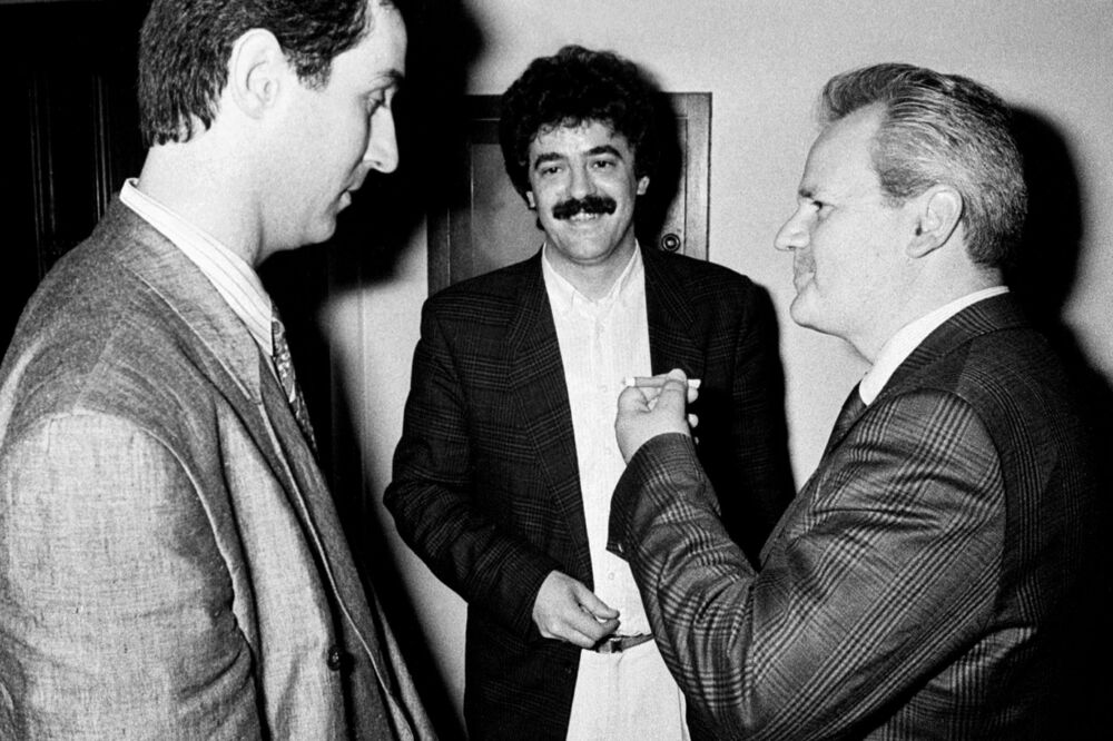 Ne osjećaju se odgovornima - Đukanović i Bulatović sa Miloševićem 1988, Foto: Petar Kujundžić