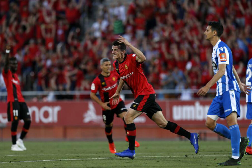 Budimir slavi gol za 1:0