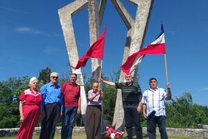 Borci i komunisti položili cvijeće na Kapinom Polju