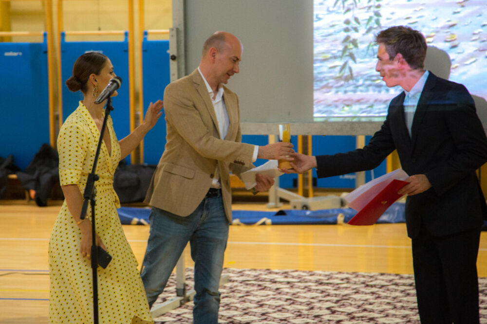 Sa uručenja nagrade Martinoviću, Foto: Ravno Selo Film Festival