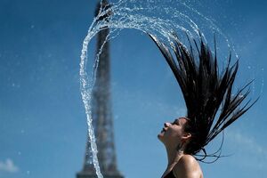 Vremenska prognoza u fotografijama: Evropa očajnički bježi od...