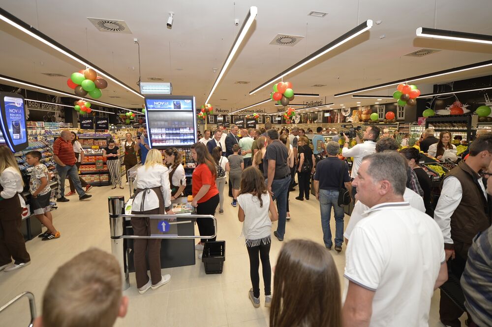 Sa otvaranja Aroma centra, Foto: Aroma