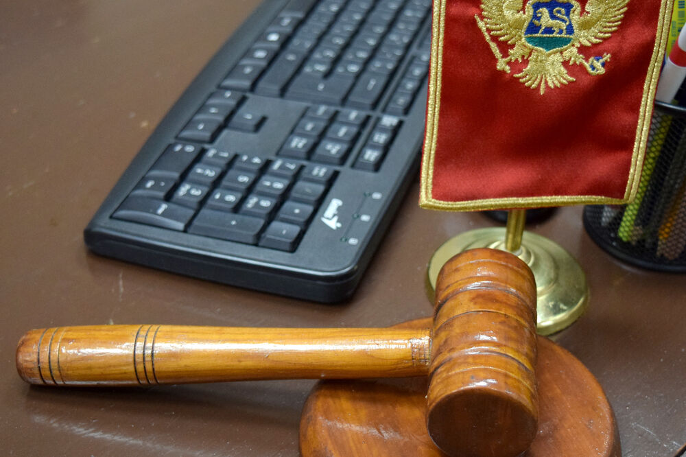 Ilustracija, Foto: Boris Pejović