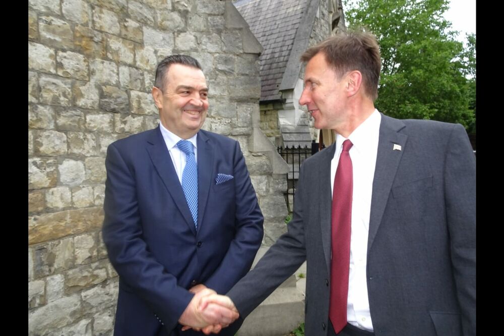 Knežević i Hant, Foto: Atlas grupa