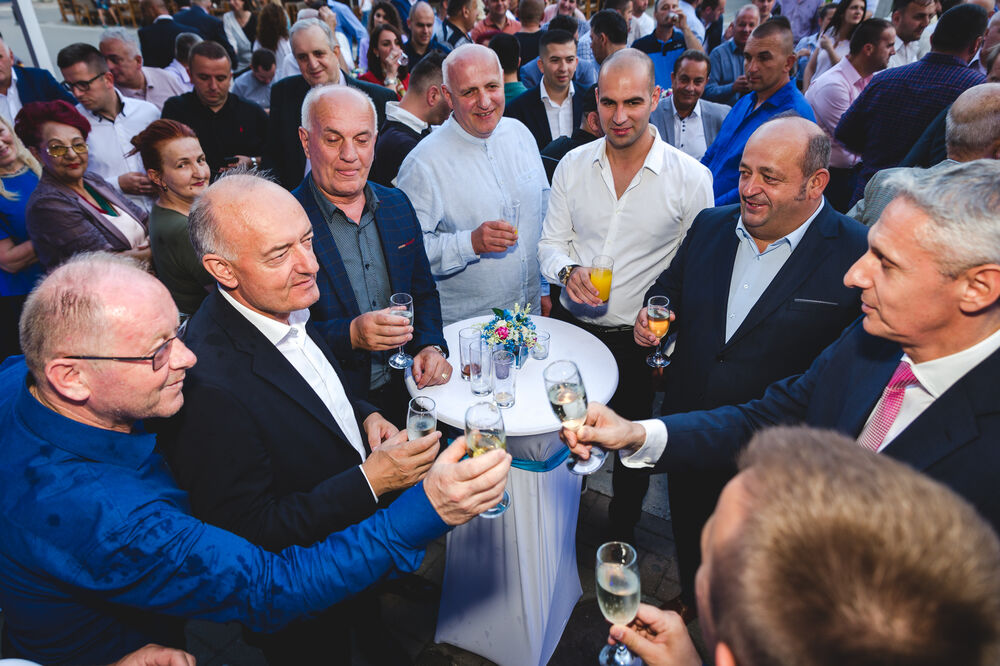 Sa otvaranja filijale u Rožajama, Foto: Lovćen banka