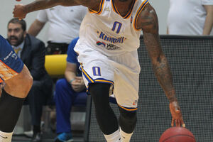 Panatinaikos dovodi Tajrisa Rajsa?