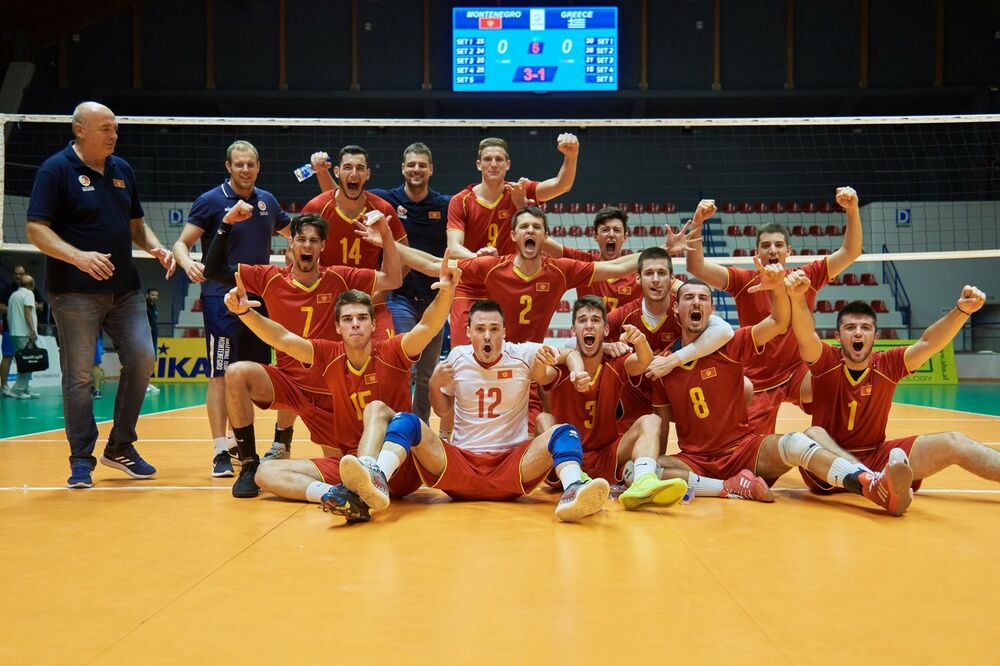 Muška juniorska odbojkaška reprezentacija