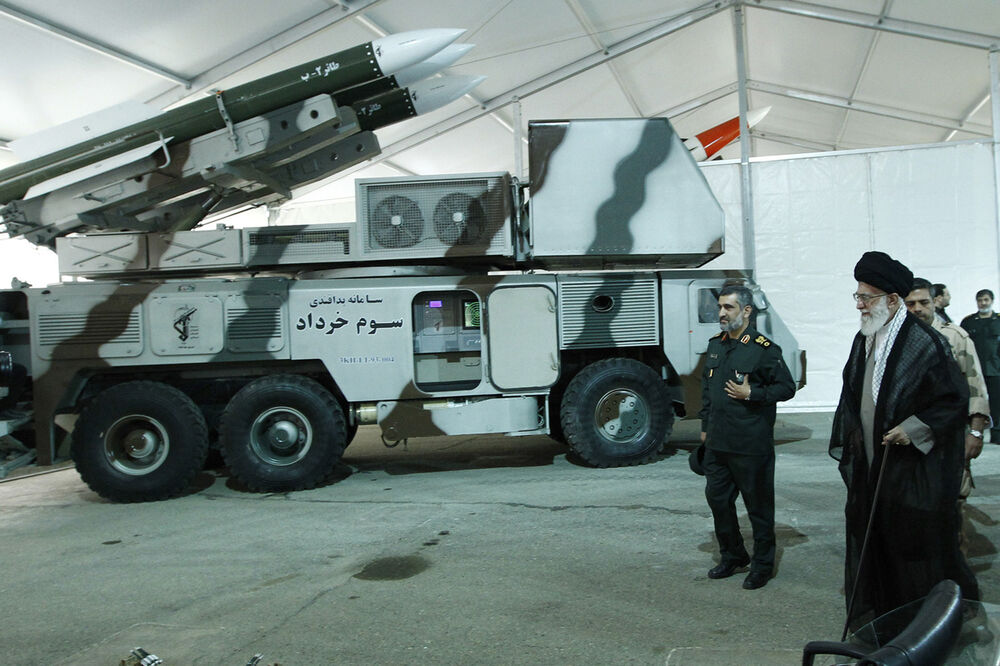 Hamnei u posjeti Iranskoj revolucionarnoj gardi, Foto: Beta/AP, Beta/AP