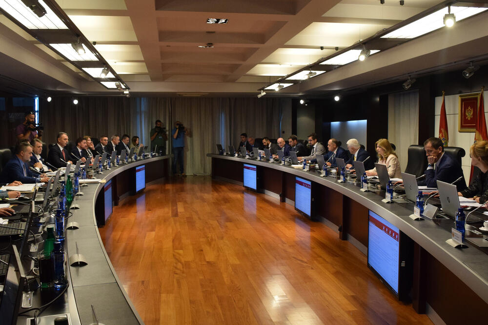 Zavisnost države od banaka rizik za finansijski sistem: Vlada Crne Gore, Foto: Luka Zeković