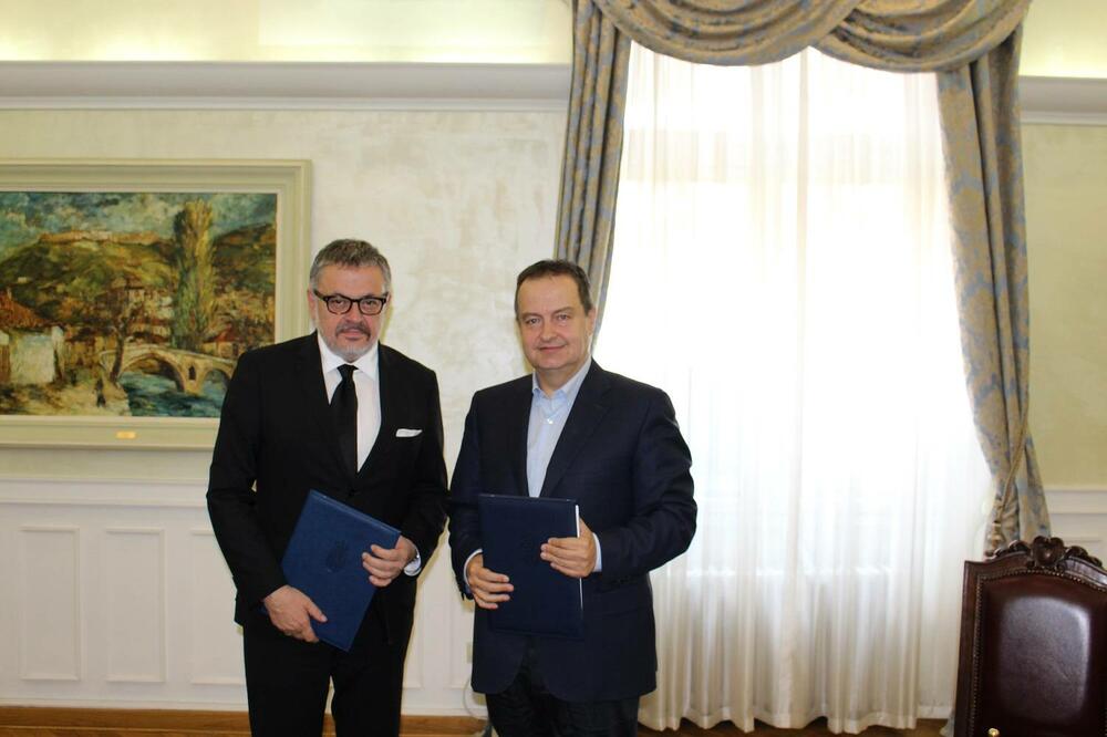 Betaphoto, Foto: Betaphoto