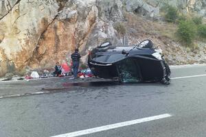 Saobraćajna nezgoda na Jadranskoj magistrali: Povrijeđene tri osobe