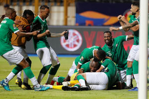 Madagaskar zablistao na debiju, Alžir ubjedljivo do četvrtfinala