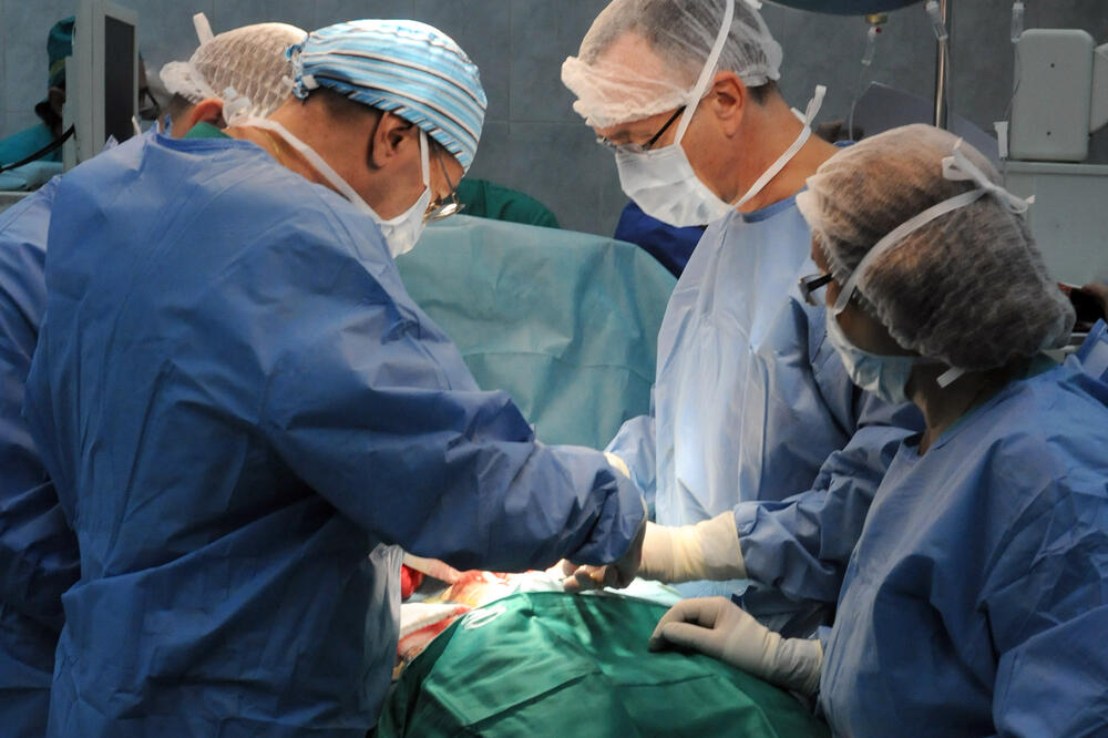 Prva transplantacija bubrega u Crnoj Gori obavljena 2012., Foto: Savo Prelević