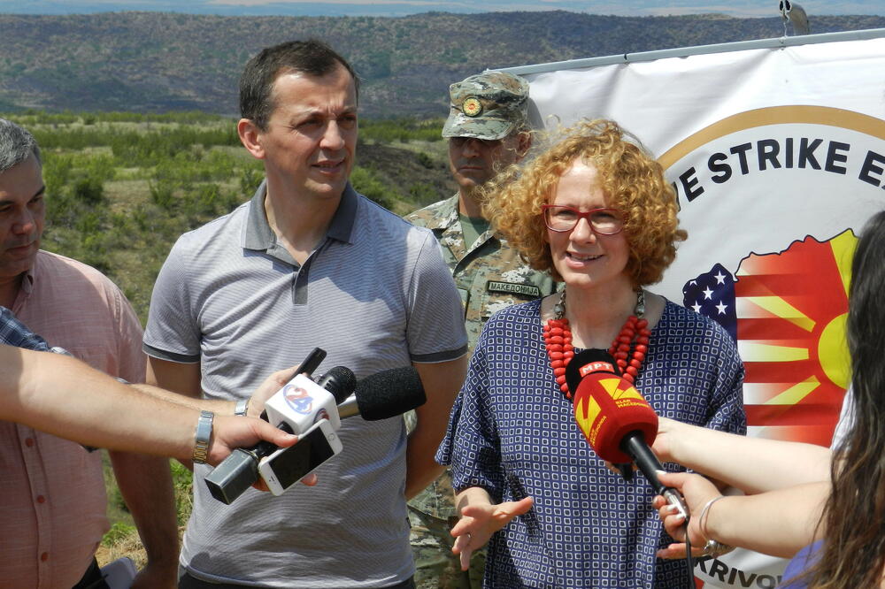 Bošković i Šekerinska, Foto: Ministarstvo odbrane