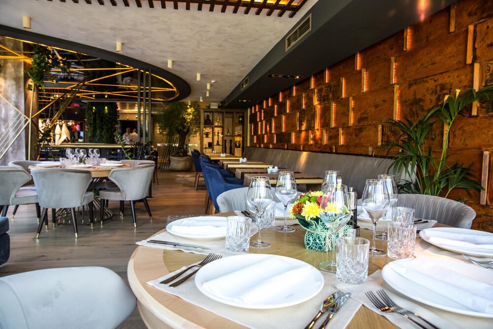 Perla, Restaurant & Club - Budva