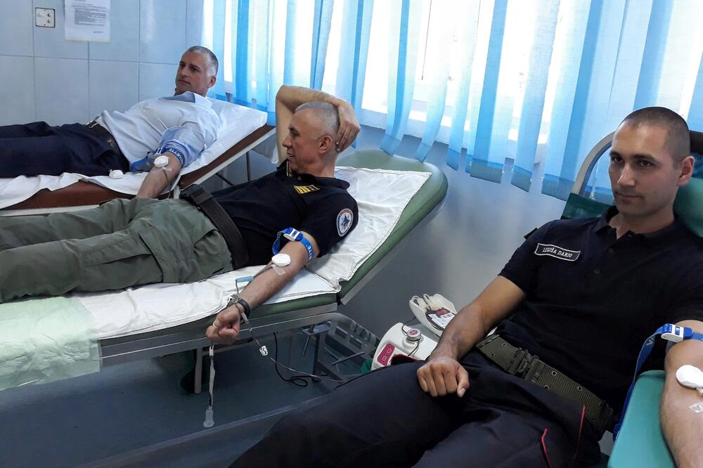 Sa akcije dobrovoljnog davanja krvi, Foto: Zavod za transfuziju krvi Crne Gore