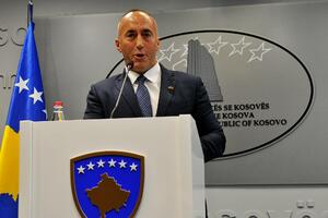Haradinaj: Razgovarao sam i sa pravim i sa lažnim Porošenkom