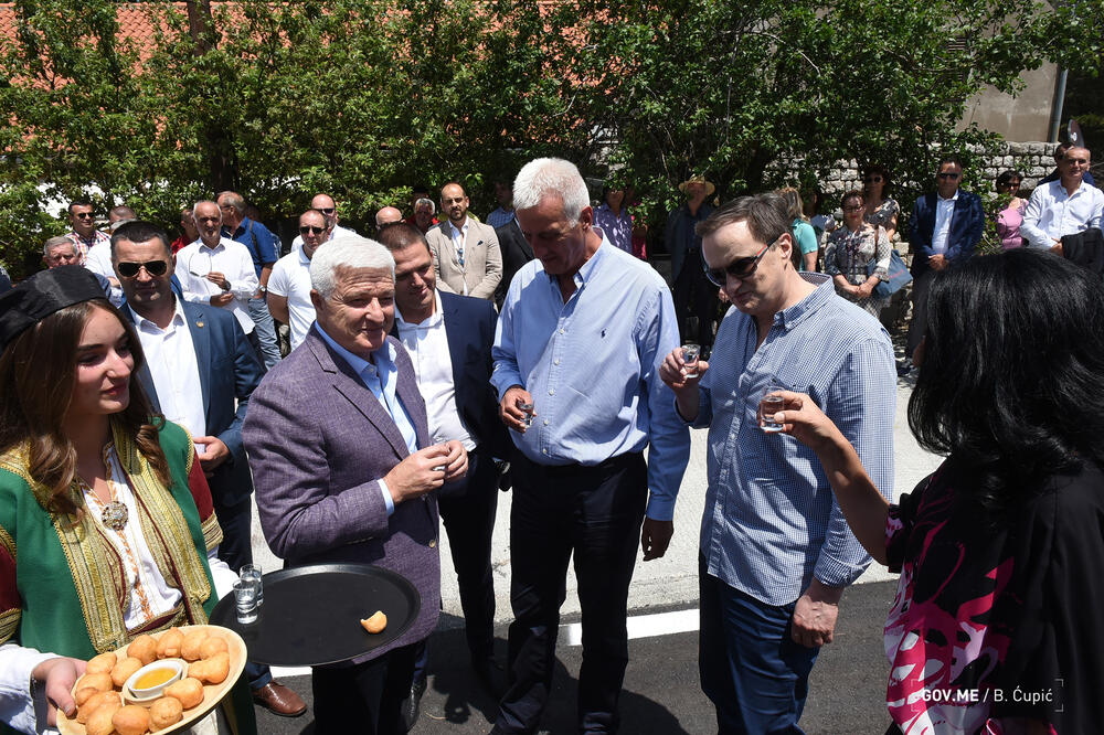 Marković na otvaranju  puta Lovćen – Krstac, Foto: BOJANA CUPIC