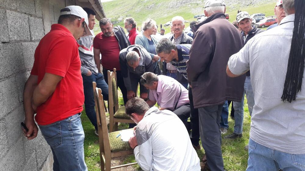 Sa današnjeg protesta