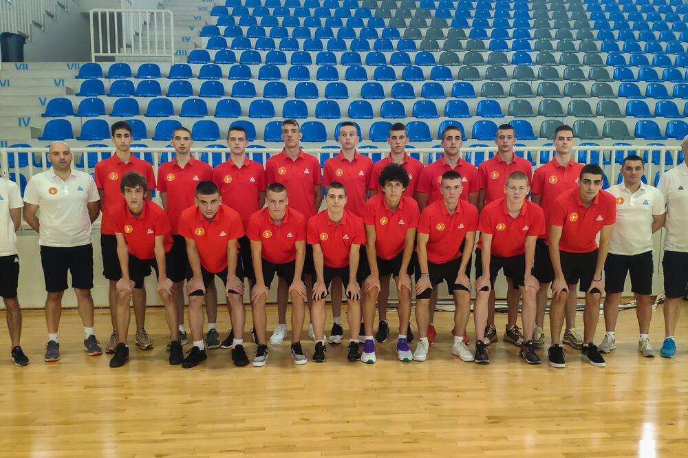 Muška kadetska košarkaška reprezentacija