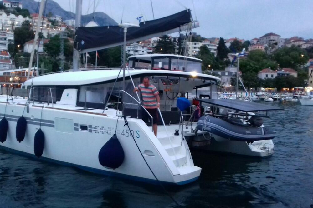 Sinoć u gradskoj luci, Foto: Slavica Kosić