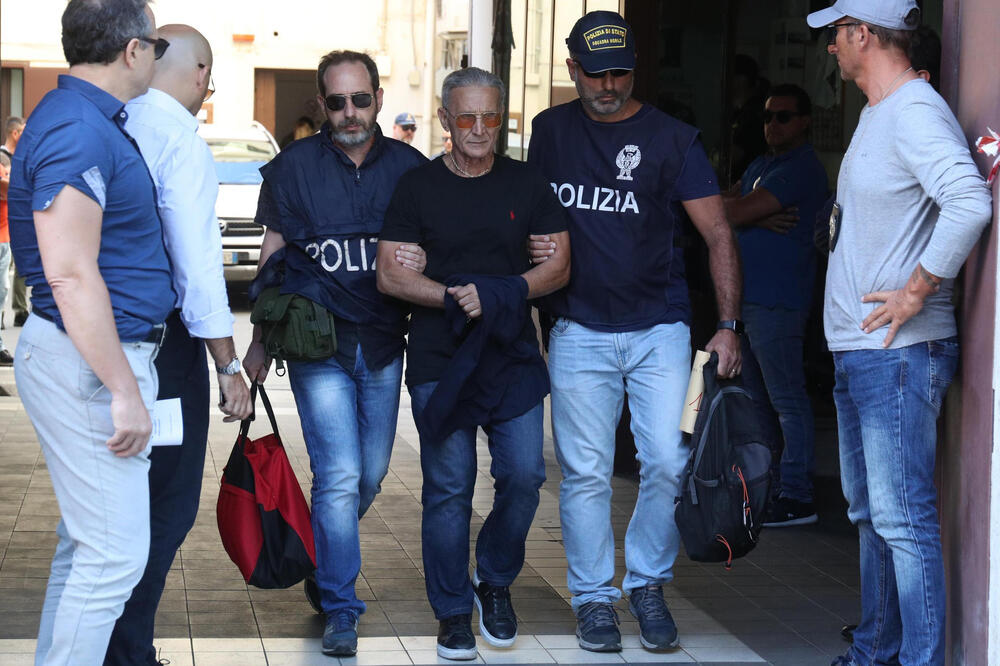 Privođenje Rozarija Gambina u Palermu, Foto: BETA/Igor Petix/ANSA Via AP