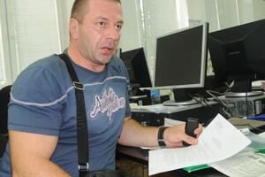 Bulatović explained why he was carrying a weapon: The inspectors...