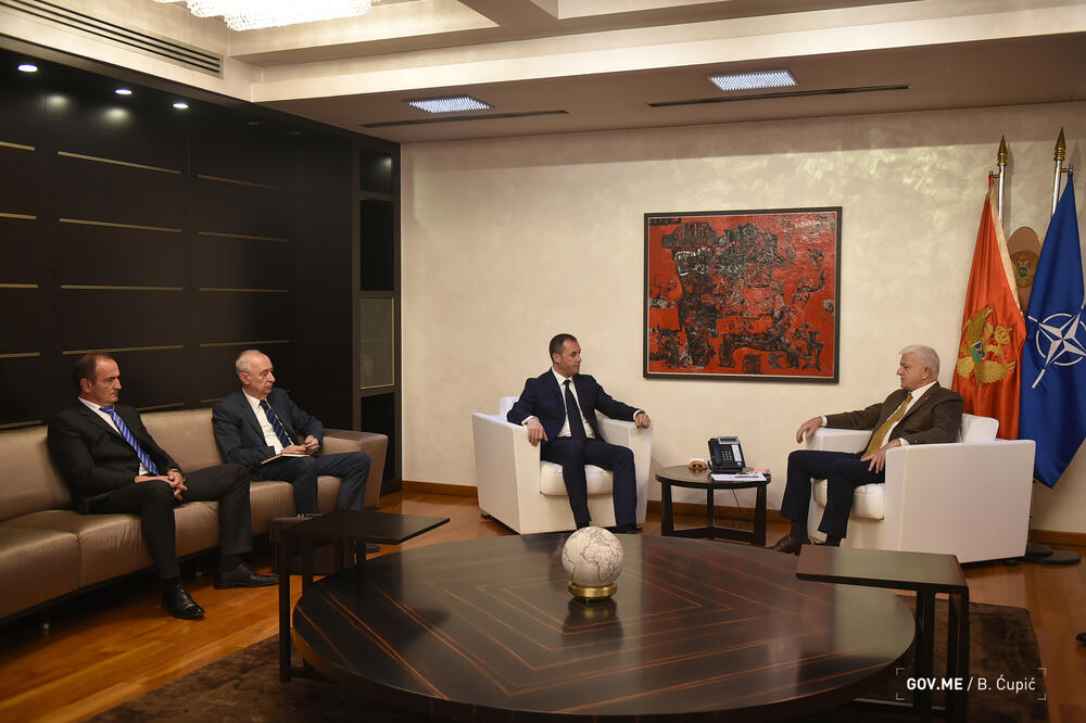 Sastanak Markovića sa rukovodstvom Opštine Berane, Foto: Vlada Crne Gore