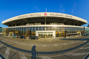 Uhapšena osoba zbog tvrdnje o bombi u avionu na beogradskom...