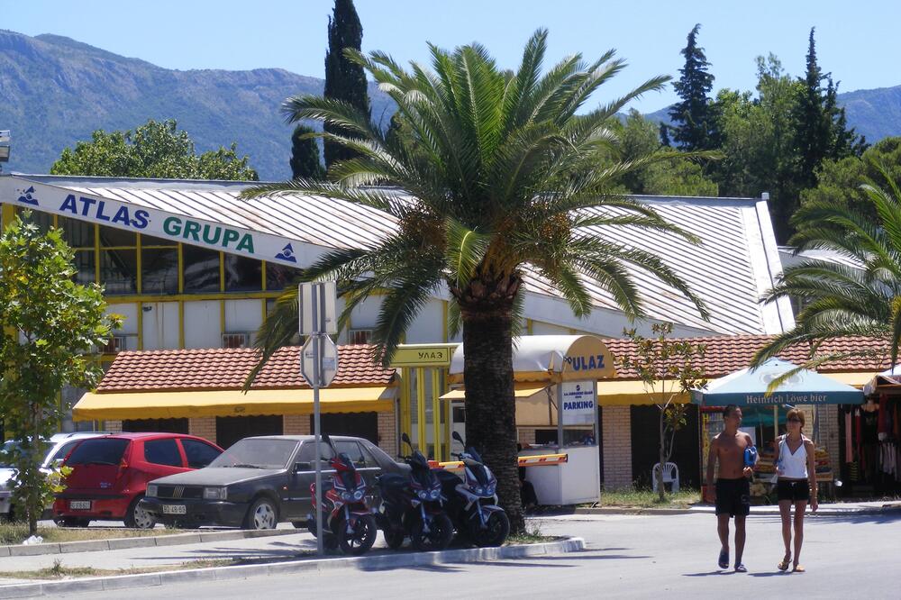 Opština unijela imovinu: Jadranski sajam, Foto: Vuk Lajović