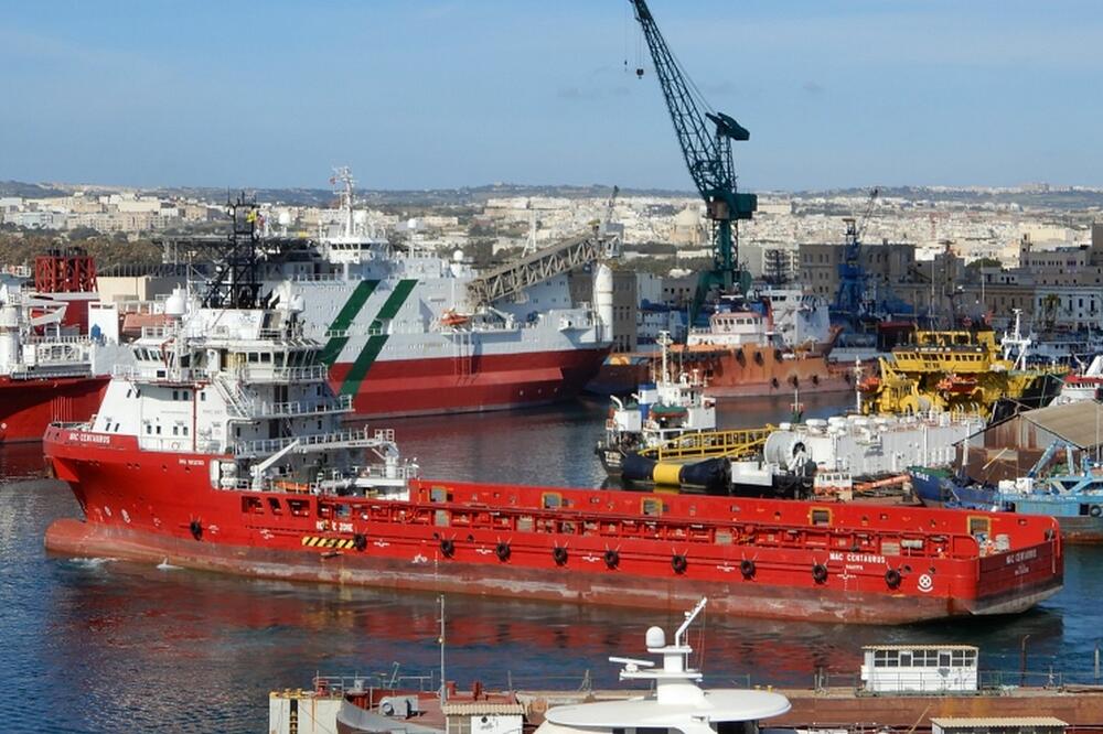 MAC Centaurus, Foto: Shipspotting.com