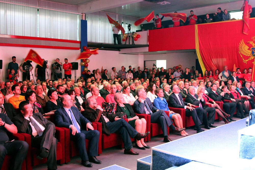 DRI dala uslovno mišljenje: Sa konvencije SDP-a, Foto: Filip Roganović