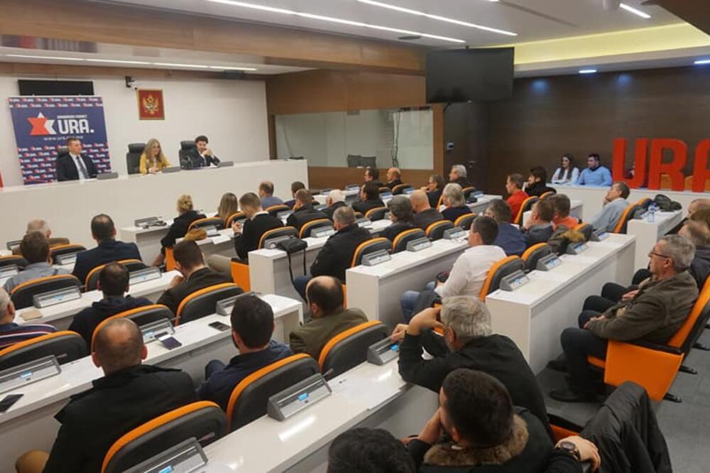 Sa sjednice OO URA Budva, Foto: URA