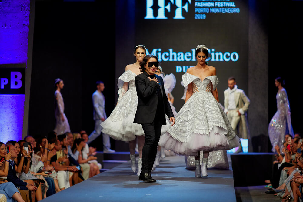 Sa revije Majkla Sinka, Foto: IFF