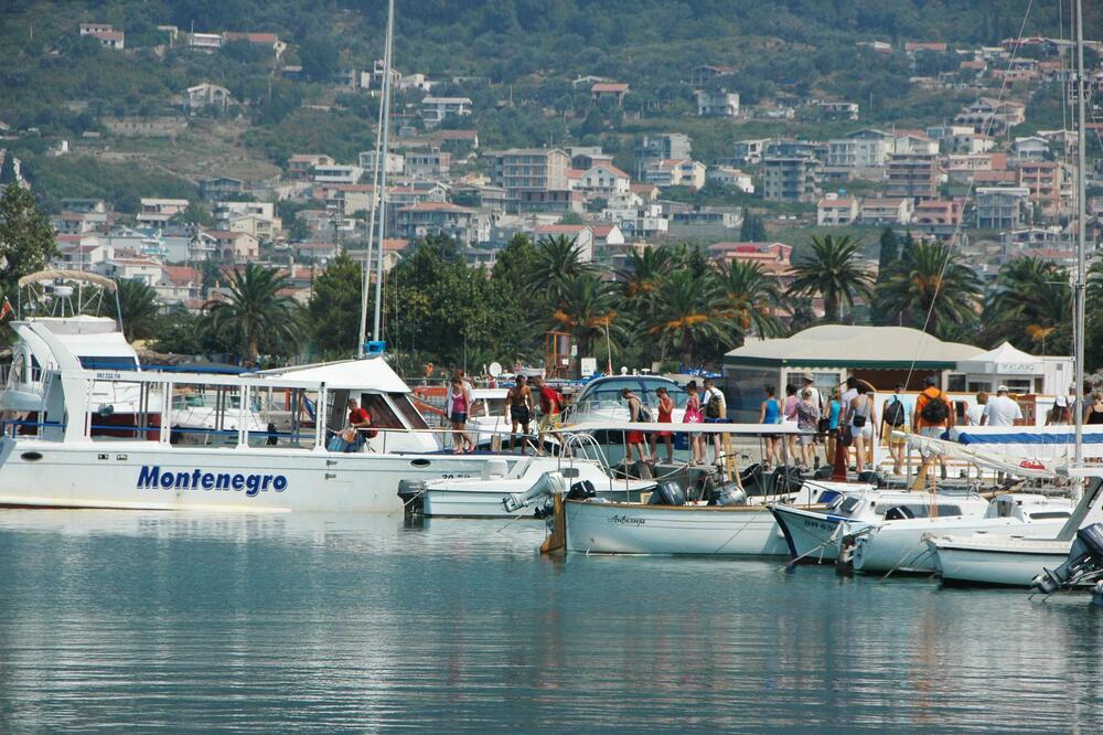 Barska marina, Foto: Anto Baković