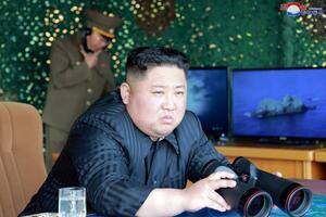 Kim Džong Un obišao novu podmornicu