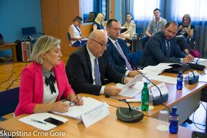 Zaduženjem do uštede od 125 miliona