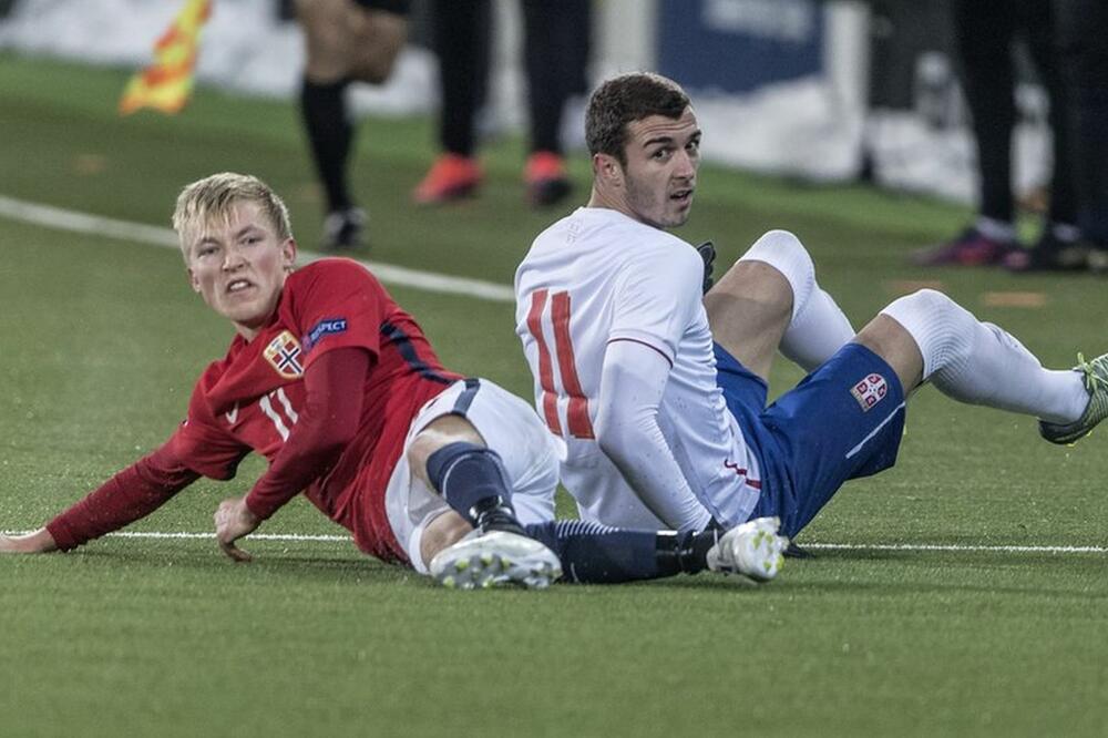 Aleksandar Čavrić (desno) u belom dresu reprezentacije Srbije, Foto: Getty Images
