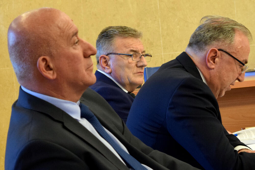 Katnić, Stanković i Veselin Vučković u parlamentu, Foto: Luka Zeković, Luka Zeković