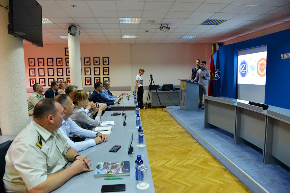 Sa prezentacije web aplikacije, Foto: Ministarstvo odbrane