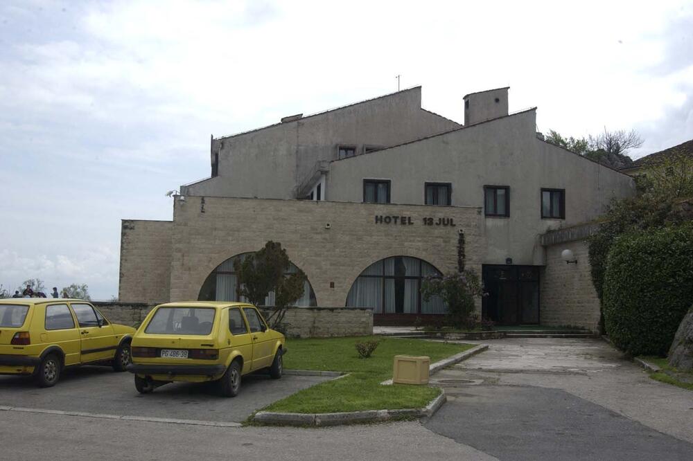 Početna cijena bila 785 hiljada: Hotel “13. jul”, Foto: Savo Prelević