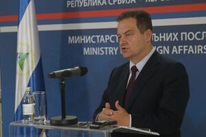 Dačić: Centralnoafrička republika ne prznaje Kosovo; Zumberaj:...