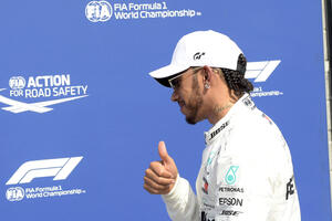 Hamiltonu pol pozicija na VN Njemačke