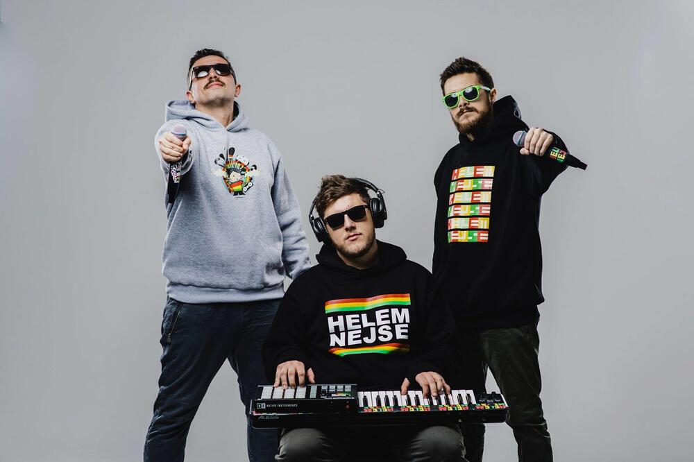 Spremaju pjesmu sa Božom Vrećom: Helem nejse, Foto: Arnej Misirlić