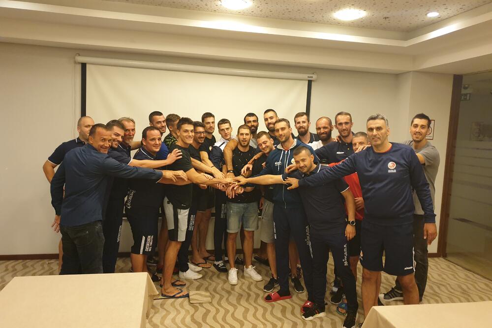 Crnogorski odbojkaši, Foto: OSCG