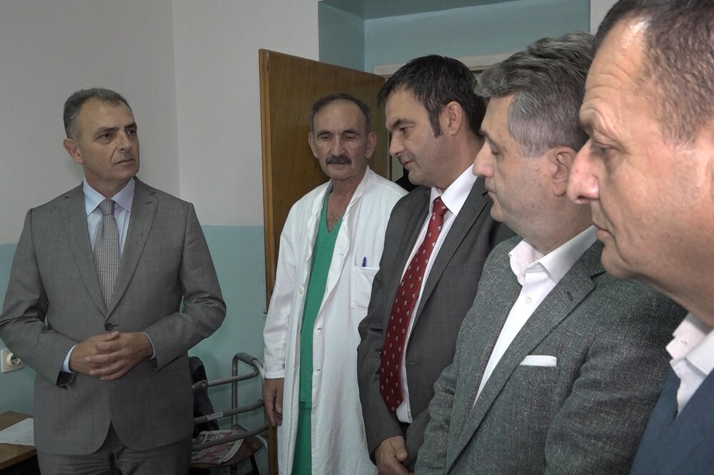 Obilazak povrijeđenih, Foto: Goran Malidžan