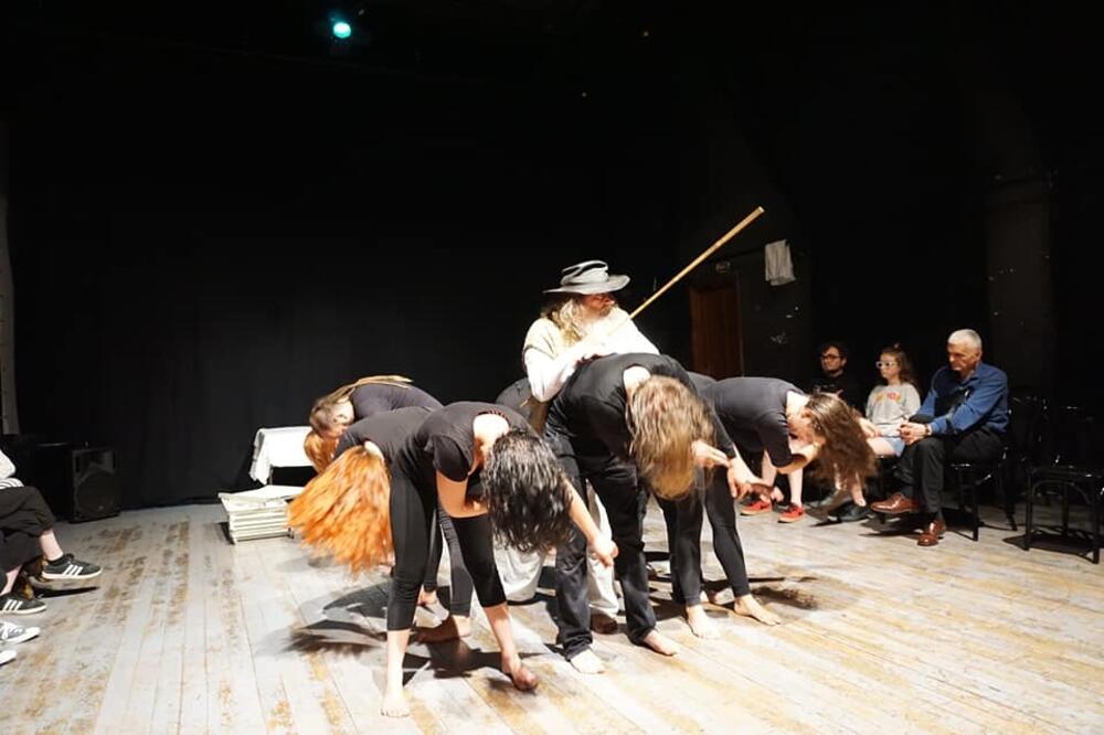 Scena iz predstave &ldquo;Tiranija&rdquo;, Foto: Korifej